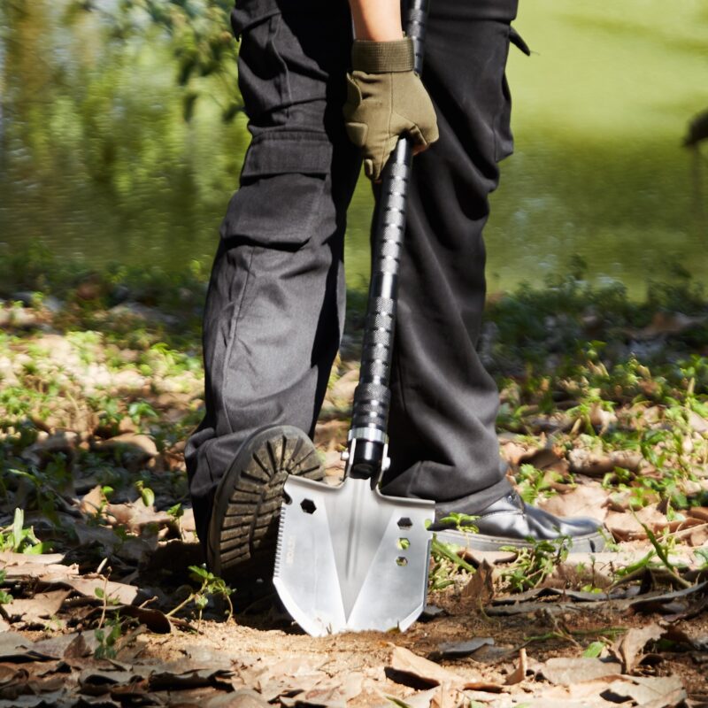 VEVOR survival shovel survival axe 28 in 1 camping folding shovel with axe - 图片 2