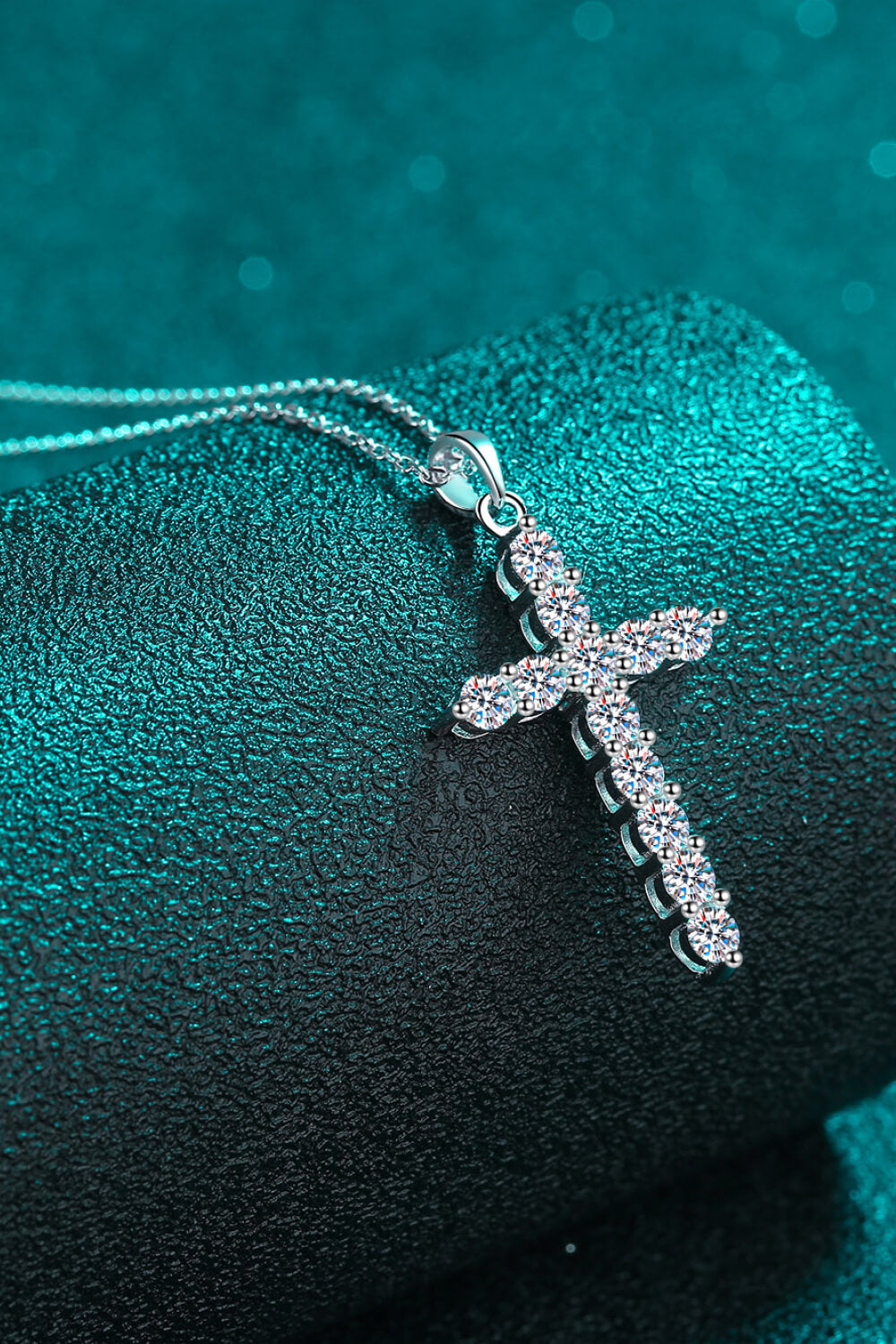 Moissanite Cross Pendant Chain Necklace - 图片 5
