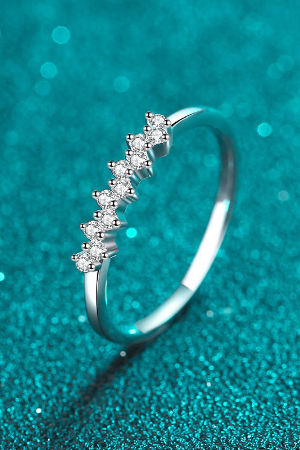 Eye-Catching 925 Sterling Silver Moissanite Ring - 图片 3